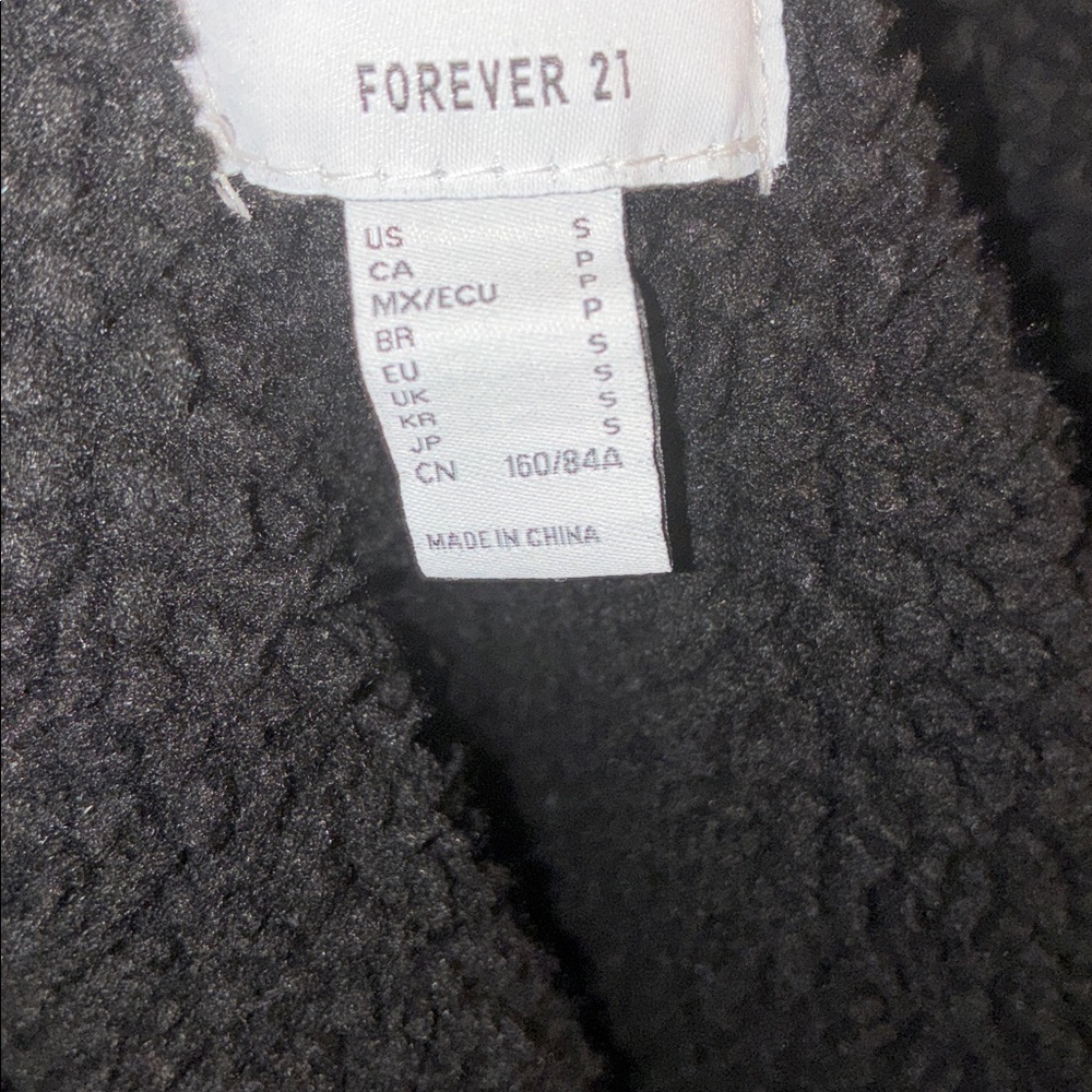 Forever 21 Black Sherpa Jean Jacket - Picture 5 of 8